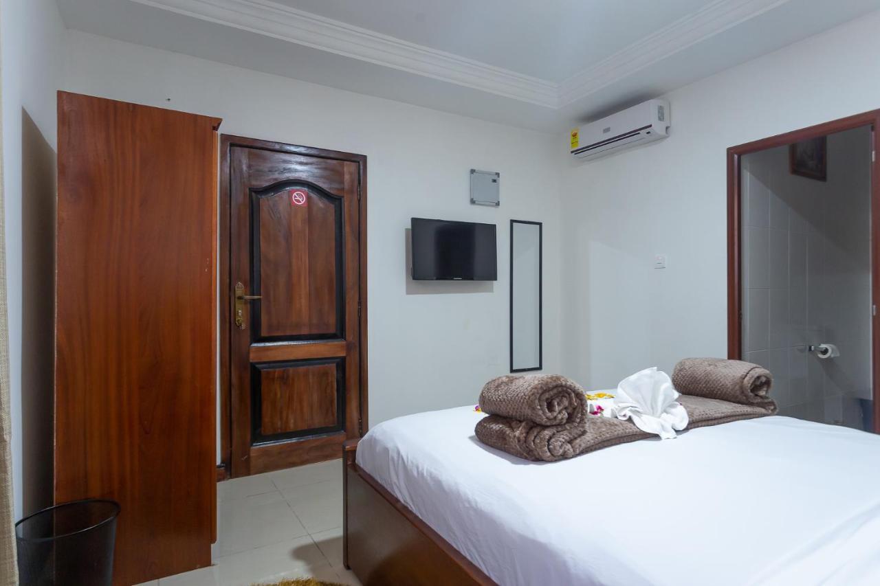 Elmina Royal Elmount Hotel מראה חיצוני תמונה