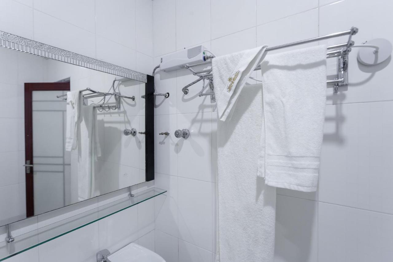 Elmina Royal Elmount Hotel מראה חיצוני תמונה