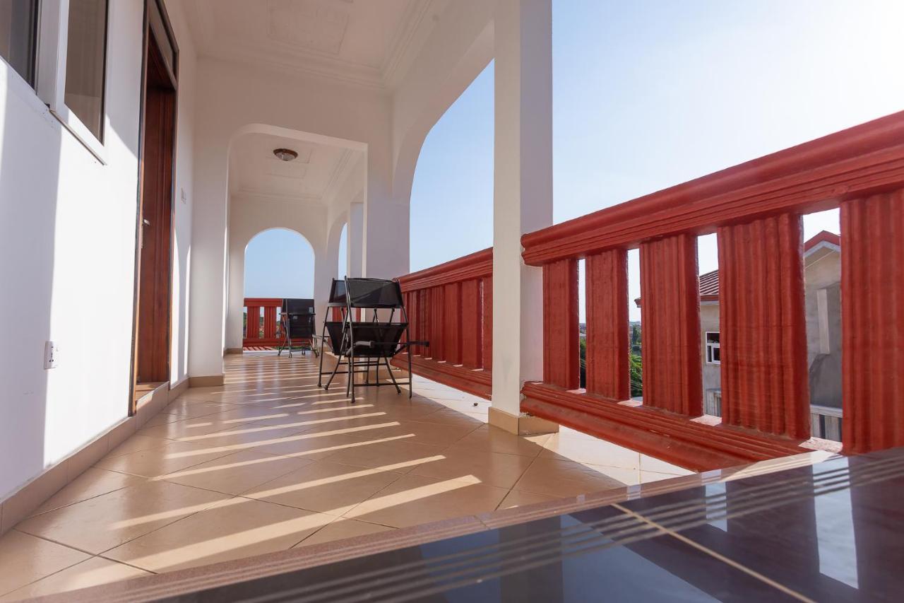Elmina Royal Elmount Hotel מראה חיצוני תמונה
