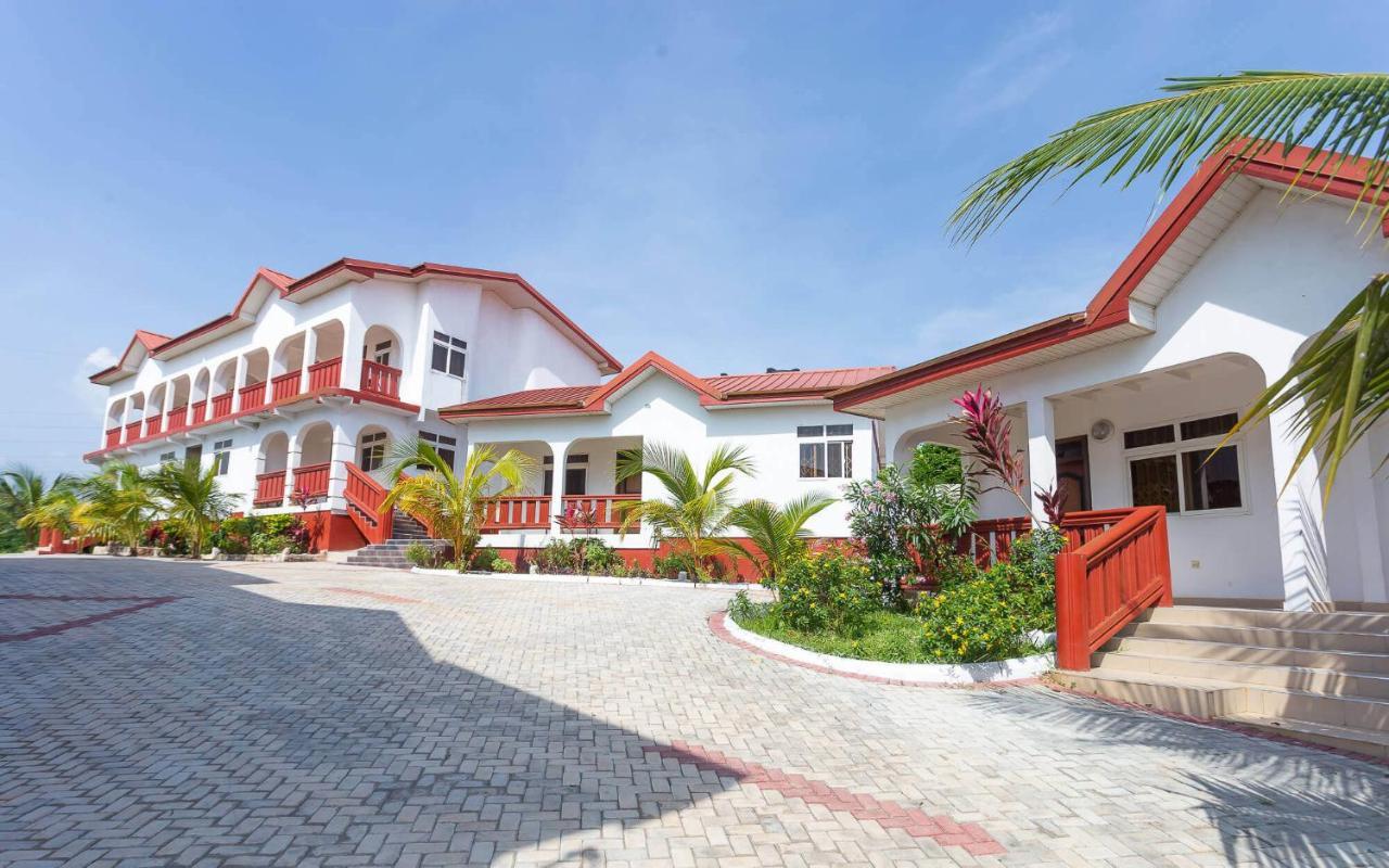 Elmina Royal Elmount Hotel מראה חיצוני תמונה